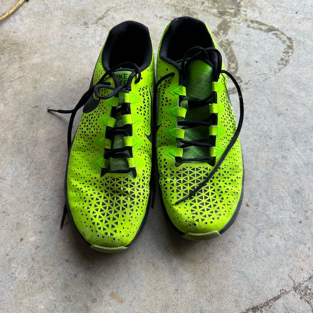Men’s Nike Free size  13